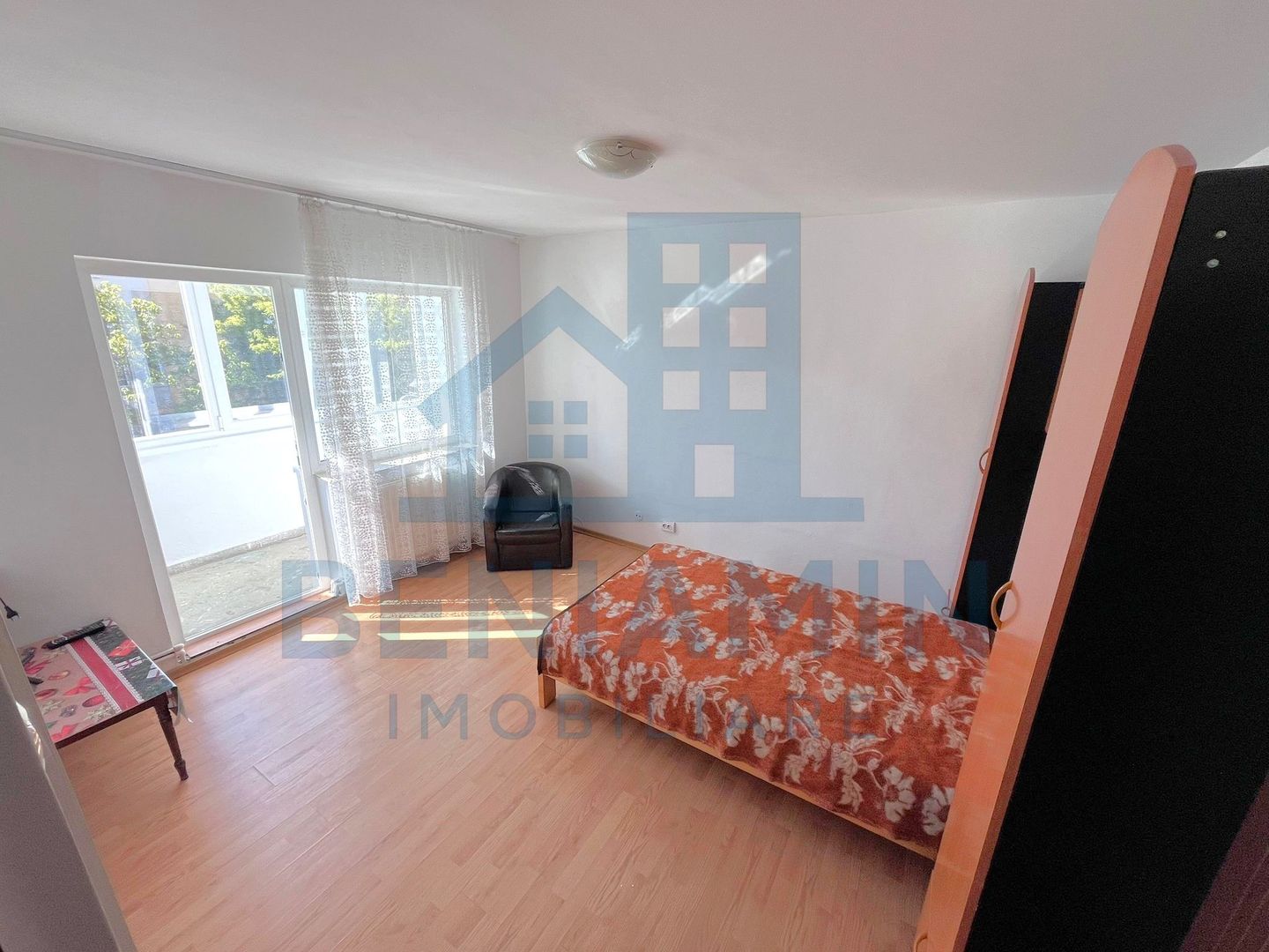 Garsoniera-Centrala Termica-1 Mai Bulevard-etaj 3-Disponibila imediat - Poză 1