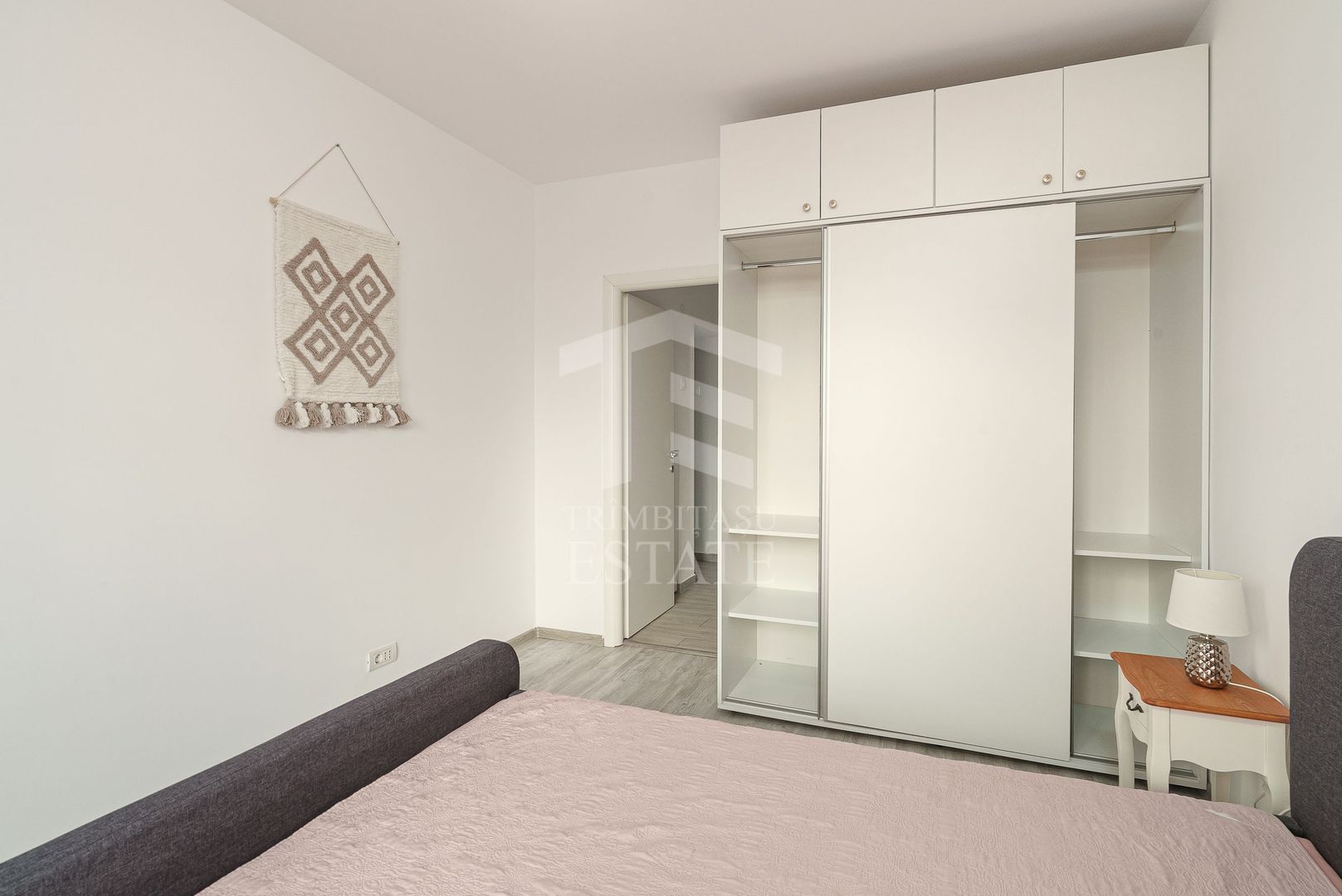 Apartament 2 cam P-ta Romana Bloc EVA - Poză 5