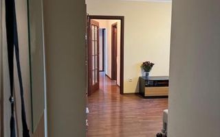 De vânzare: apartament 4 camere Apusului - Poză 7