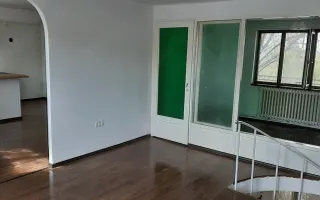 Spatiu central parter plus etaj de inchiriat. Ideal pentru birou, cabinet, fonduri europene - Poză 19