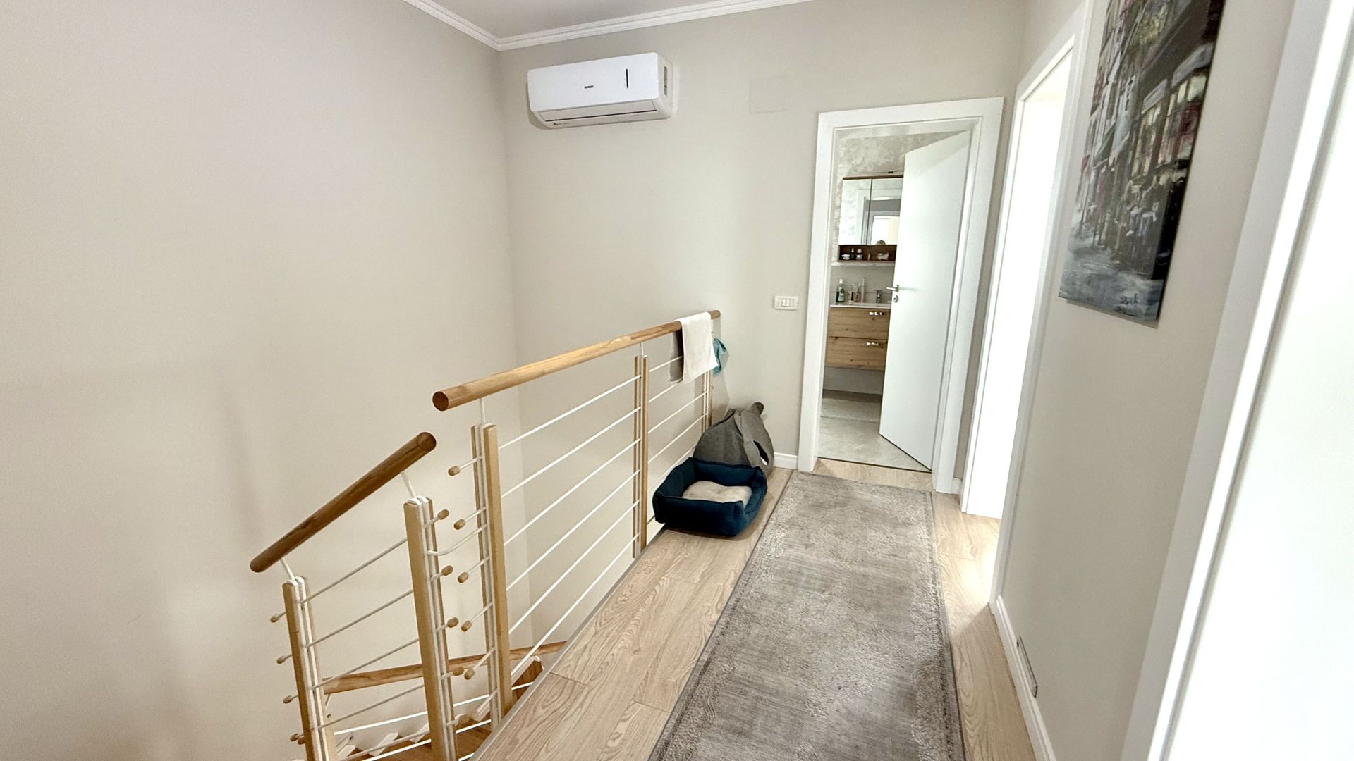 CASA SPATIOASA - Poză 10