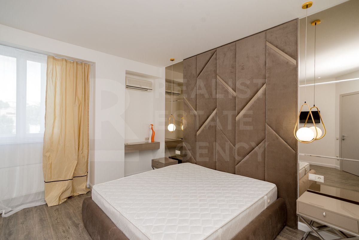 Chirie, apartament, 3 camere, str-la 31 August 1989, Centru - Poză 9