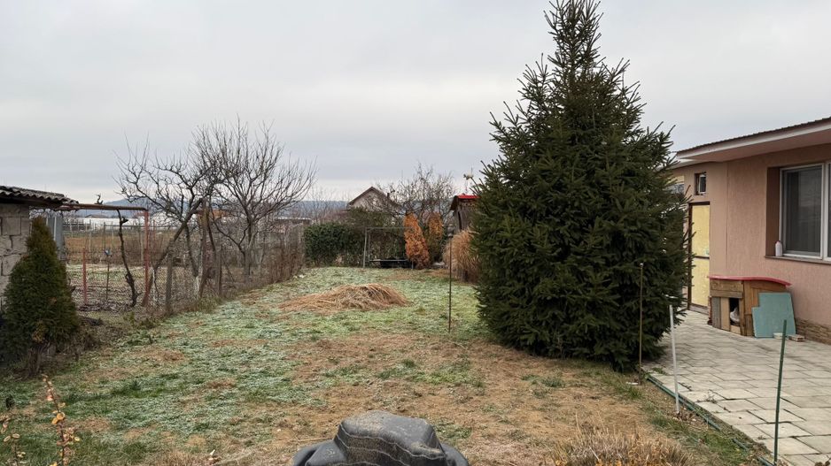 Casa spatioasa de vanzare plan parter in Osorhei - Poză 13