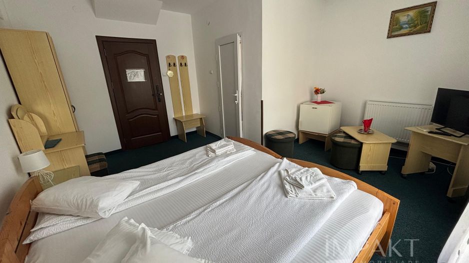 Camere de închiriat Mărăști, Hotel 3★  Utilități incluse | De la 400E - Poză 1
