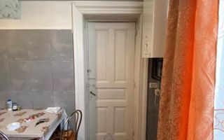 De vanzare apartament 4 cam. in vila 140 mp si curte 170 mp ultracentral sect 5 - Poză 18