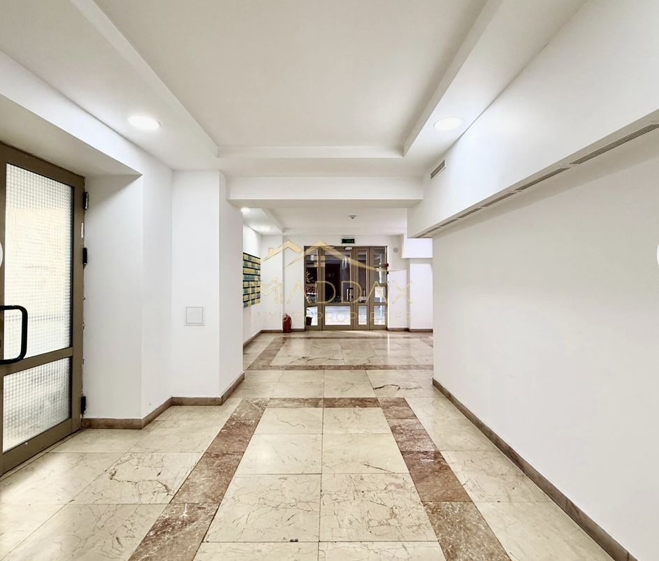 Cabinet Stomatologic**Complet Echipat**Parter//Sector 2 - Poză 17