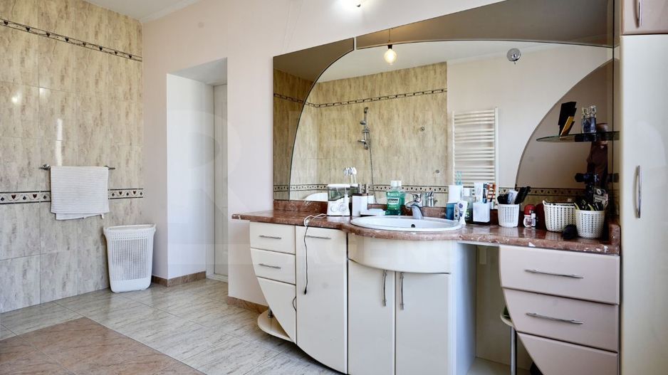 Chirie, casă, 4 camere, strada Costiujeni, Codru - Poză 15