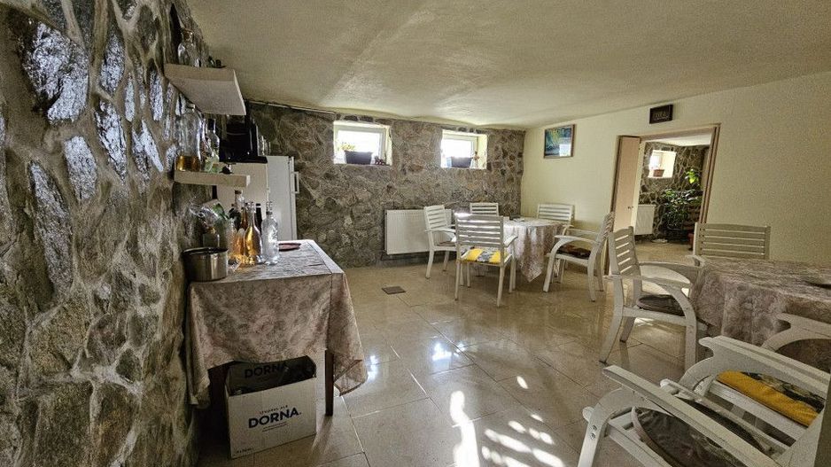 Casa mare, solida, Timisoara, D+P, 5 camere, 2 bai, Zona Lipovei - Poză 17