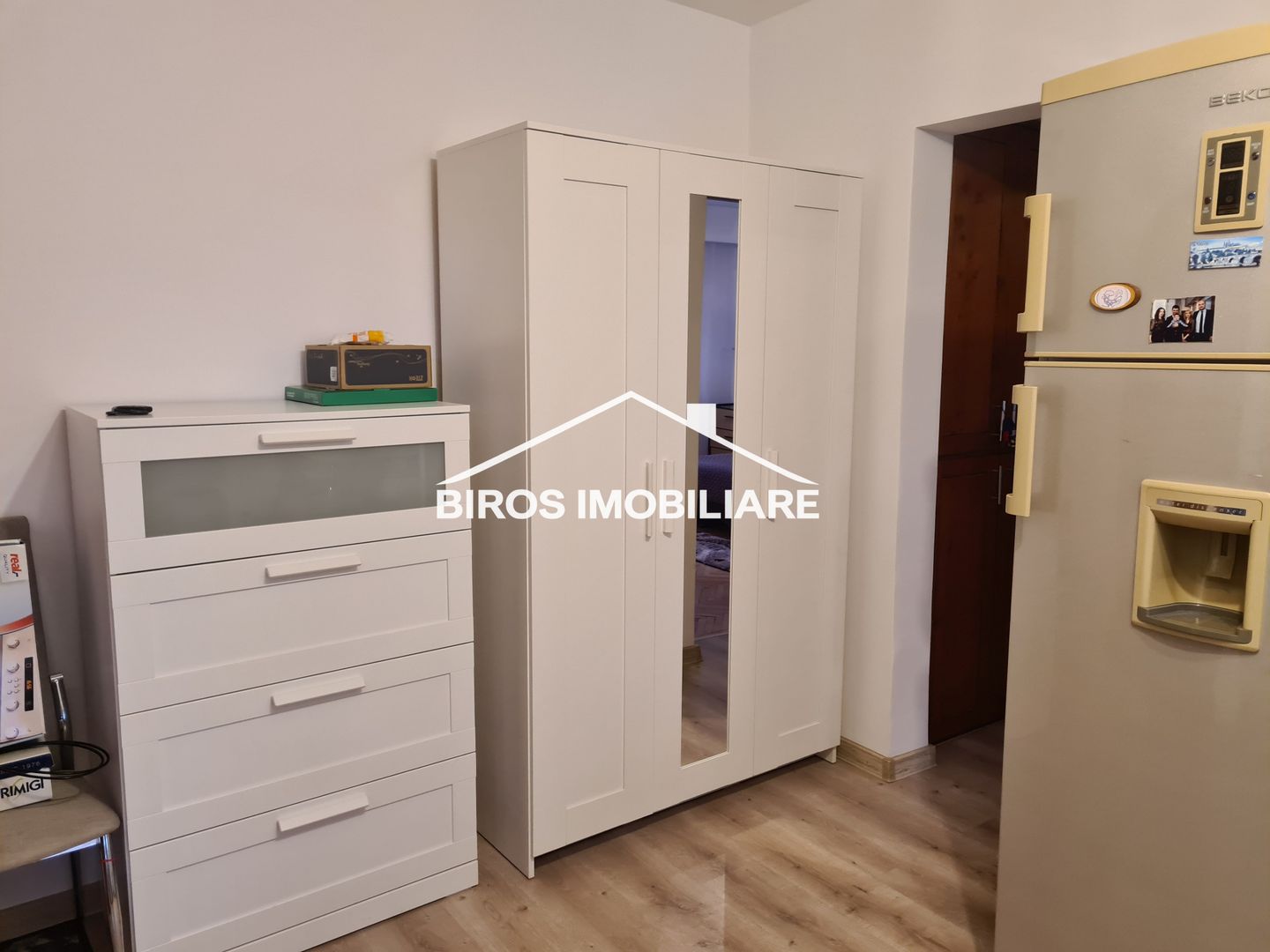 2 decomandate Rovine - J-uri - Poză 3