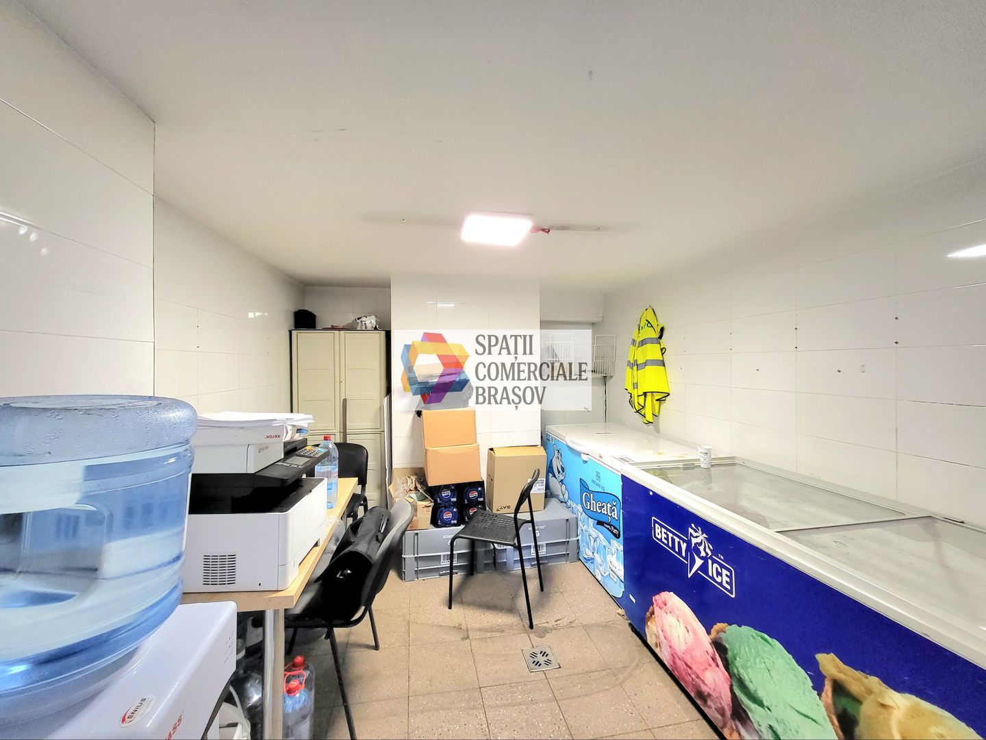 Spațiu comercial cu terasă - 350 mp - Poză 6