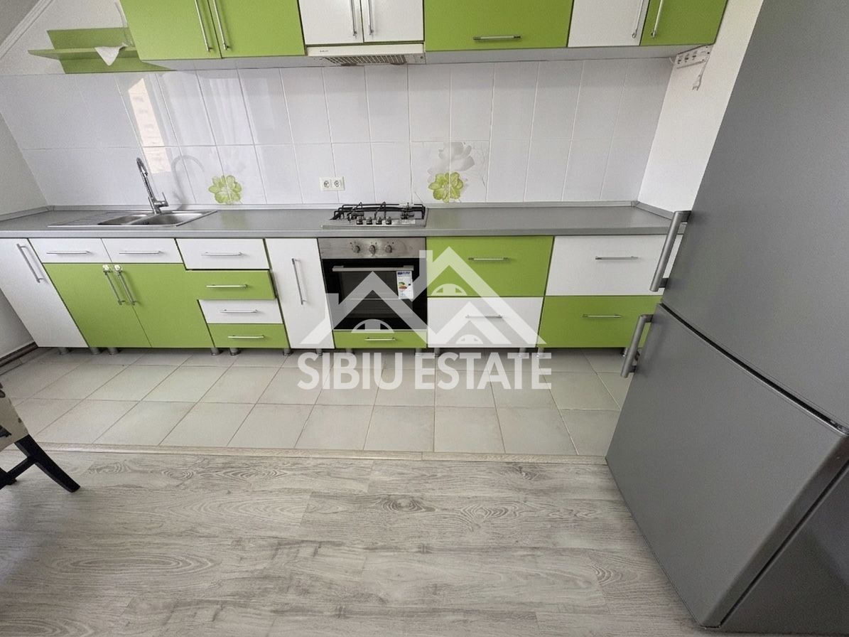 Apartament 2 camere | Balcon panoramic | Str. Rusciorului - Poză 3