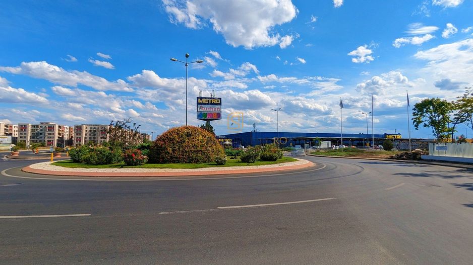 Teren intravilan 4930 mp,ideal constructii rezidentiale,Bd.Metalurgiei - Poză 3