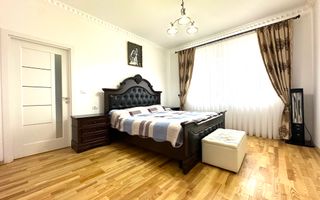 Vilă Spectaculoasă cu Piscină Privată, Dealuri Oradea, 460mp - Poză 4