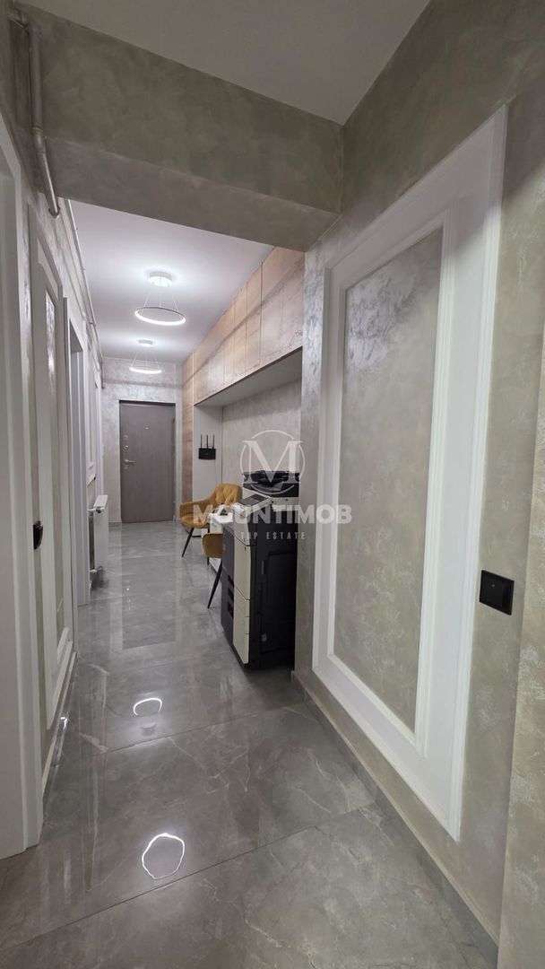 Birou Utilat si Mobilat, loc de parcare, Tractorul/Brasov - Poză 9