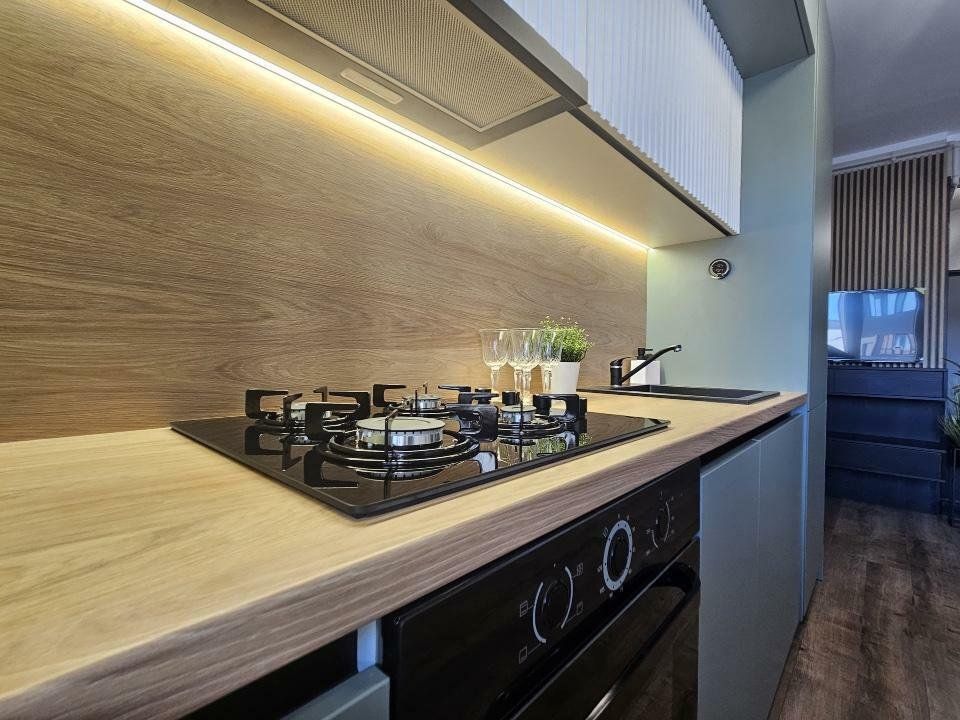 Apartament cu 3 camere la cheie - Poză 14