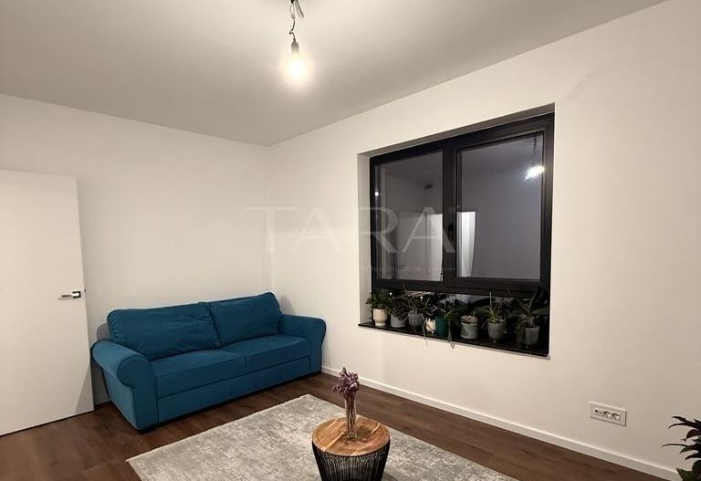 Apartament modern cu 4 camere într-o zonă liniștită aproape de Centru. - Poză 3
