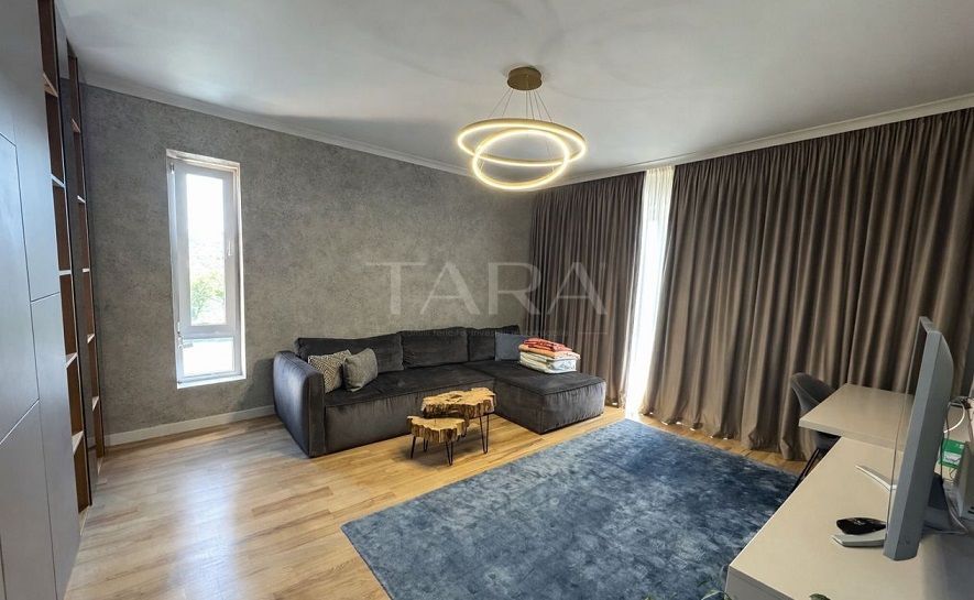 Apartament 2 camere decomandat, renovat lux, zona Brâncuși. - Poză 1
