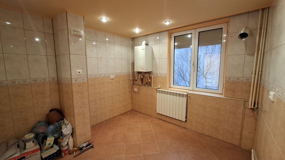 Comision 0 % 3 Camere Metrou  Renovat  Total  L341 - Poză 8