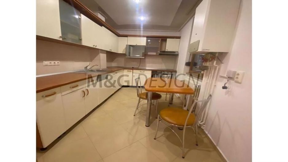 3 camere decomandat lux zona Medicina - CENTRALA PROPRIE - Poză 17