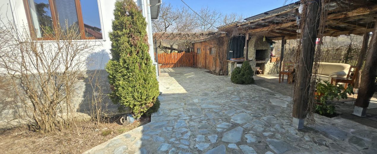 Proprietate de excepție în Lelești – la doar 8 km de Târgu Jiu - Poză 29