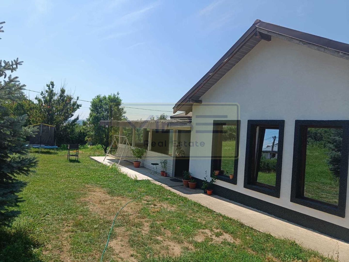 CASA 4 CAMERE- CURTE 1000MP - Ideal de locuit/ after school etc - Poză 1