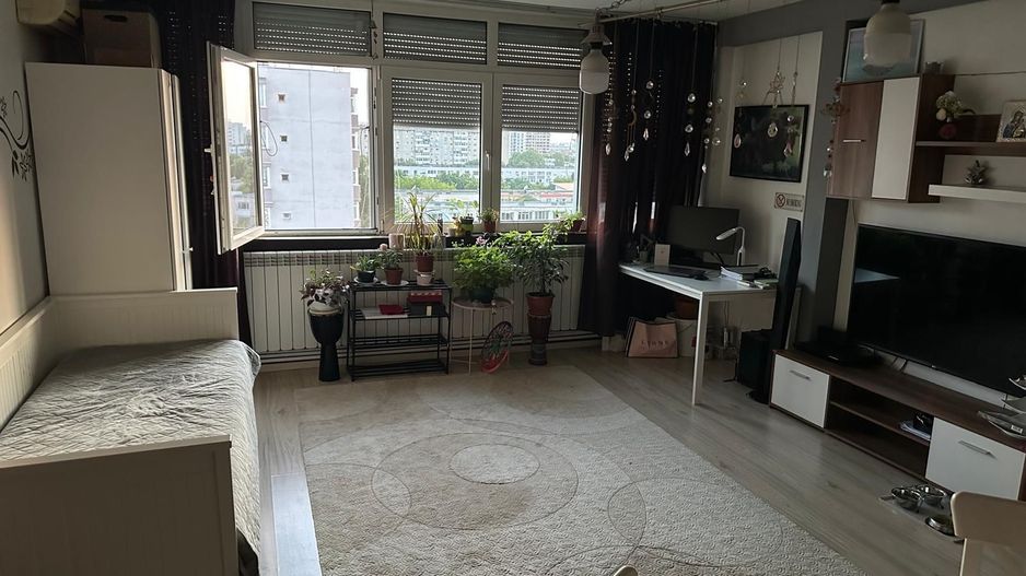 APARTAMENT  MODERN  3 CAMERE DEOCMANDAT CENTRALA TERMICA METROU DRUMU TABEREI - Poză 1