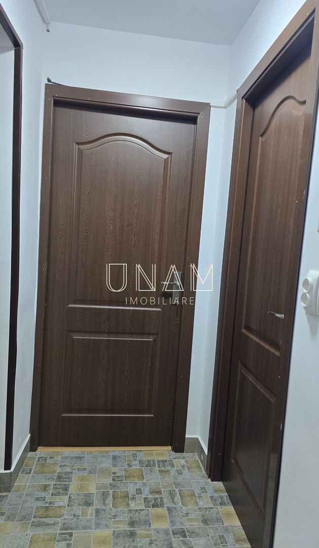 Apartament 3 camere , 80mp, Govandar - Resita - Poză 6
