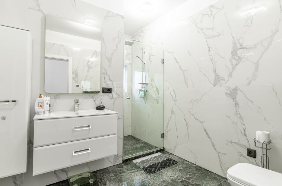 Duplex modern în Florești, cu 4 camere, curte proprie și parcare. - Poză 7