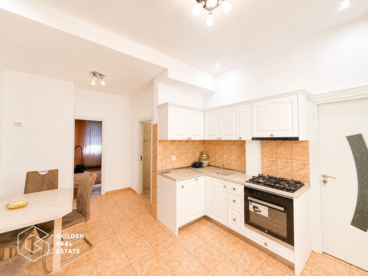 Apartament la casa cu 3 camere, zona Centrala - Poză 8