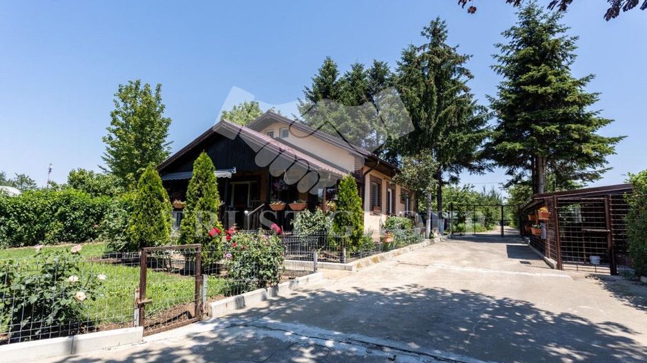 Oportunitate Rară – Vilă pe Malul Lacului Snagov | Piscina | Ponton | COMISION 0 - Poză 9