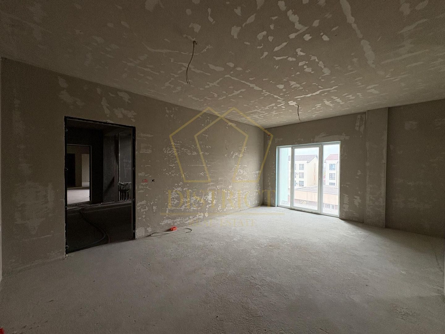 Apartament superb cu 4 camere langa Esso I Giroc - Poză 5