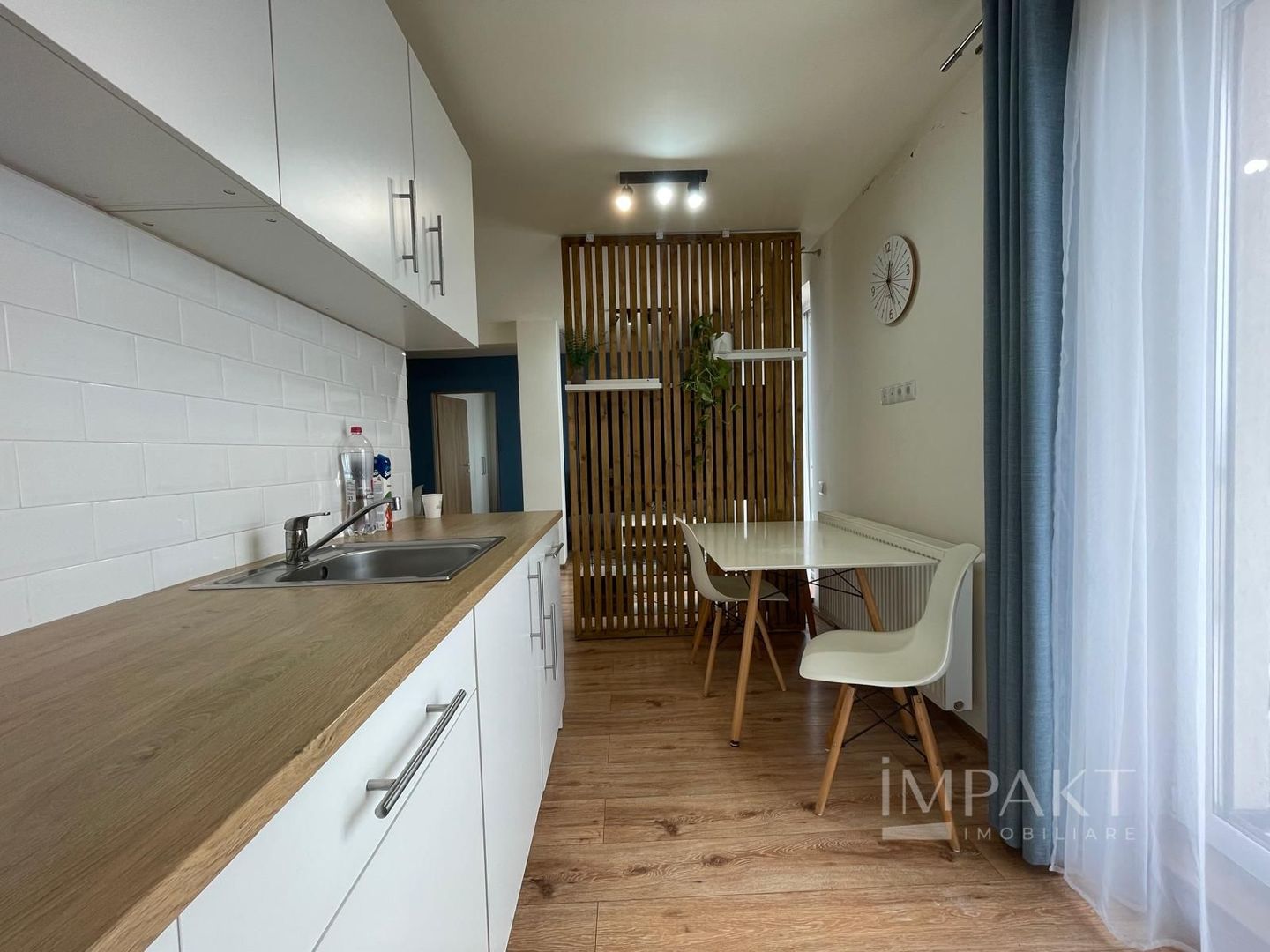 Chirie Apartament 2 camere | 47mp + terasă  21 mp | zona VIVO - Poză 5