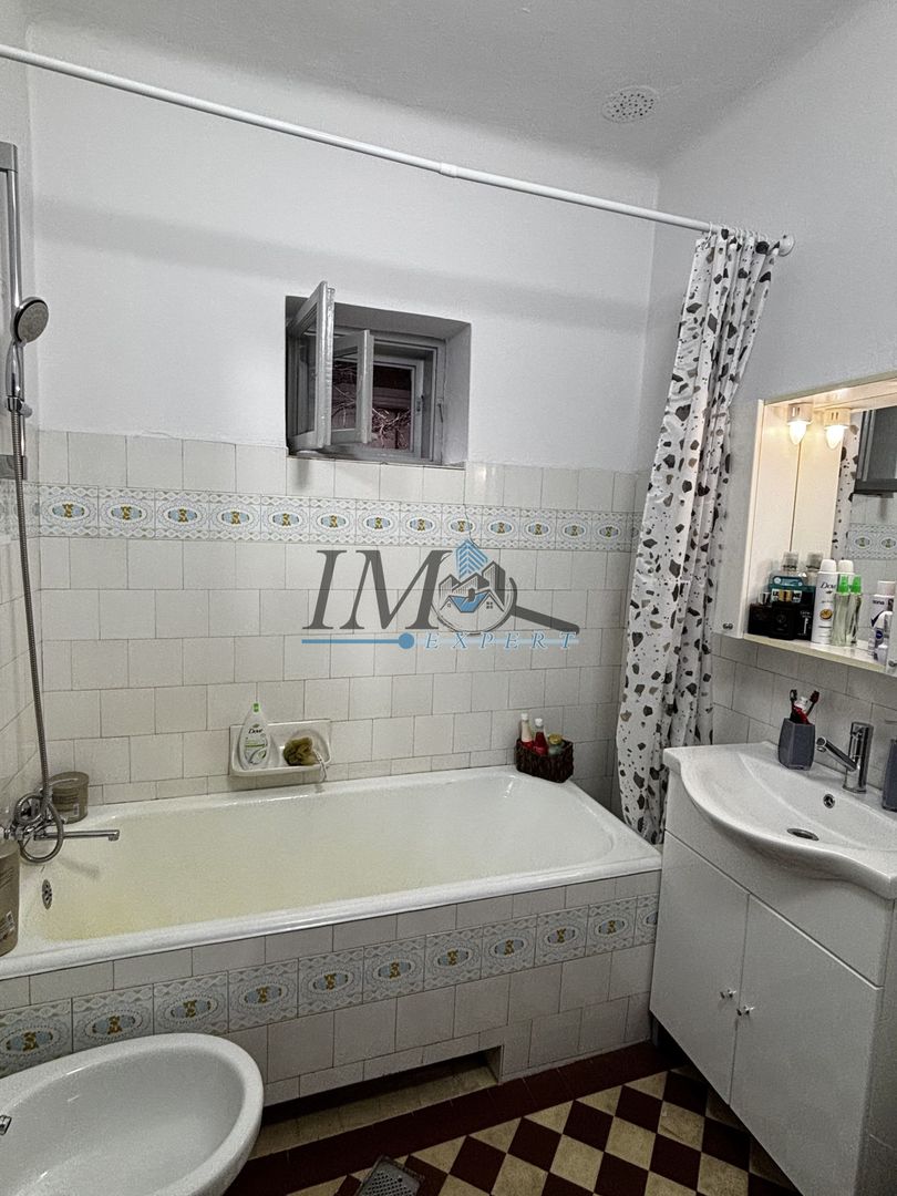 Casa de vânzare in Sebes zona Avram Iancu - Poză 5