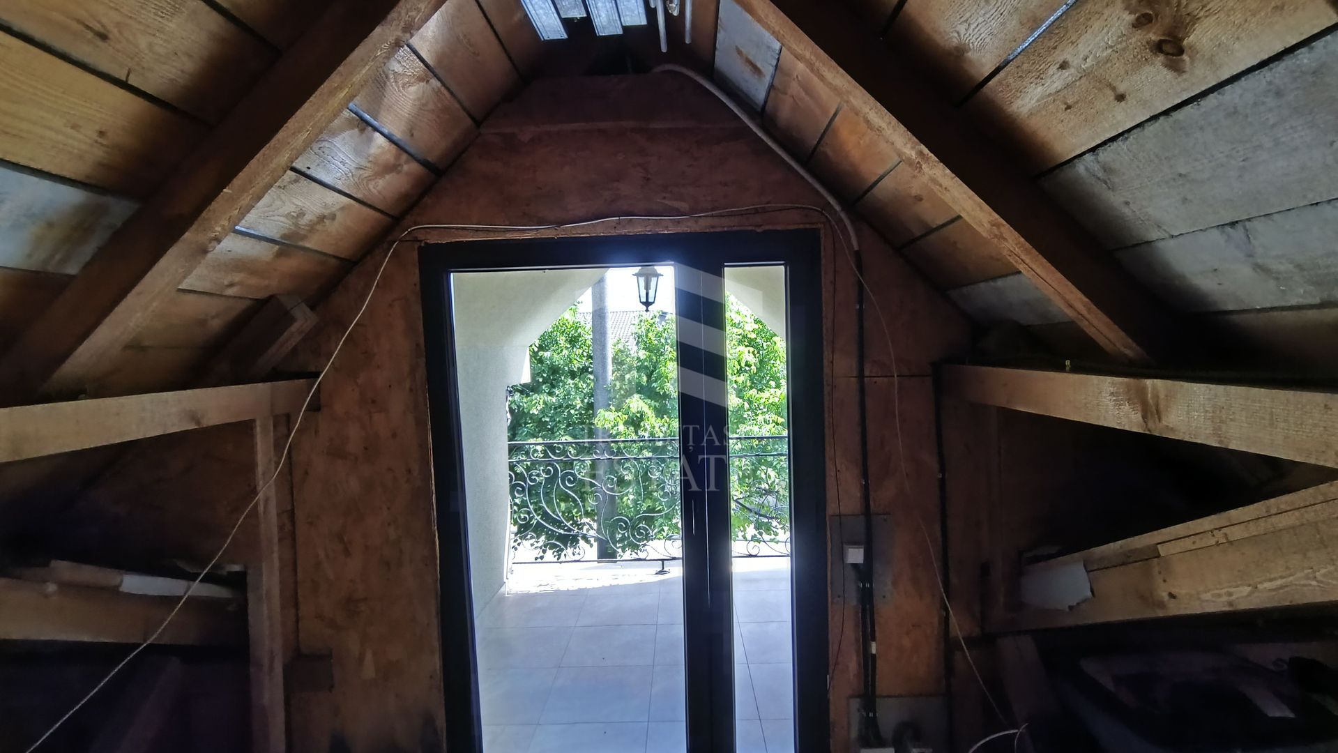 Tuzla | Casă | 3 Camere | Pod Util | Gata de Mutare! - Poză 12