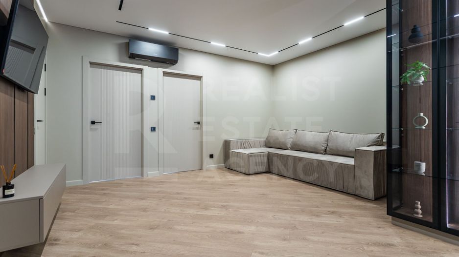 Vânzare, apartament, 3 camere+living, str. Ion Buzdugan, Buiucani - Poză 3