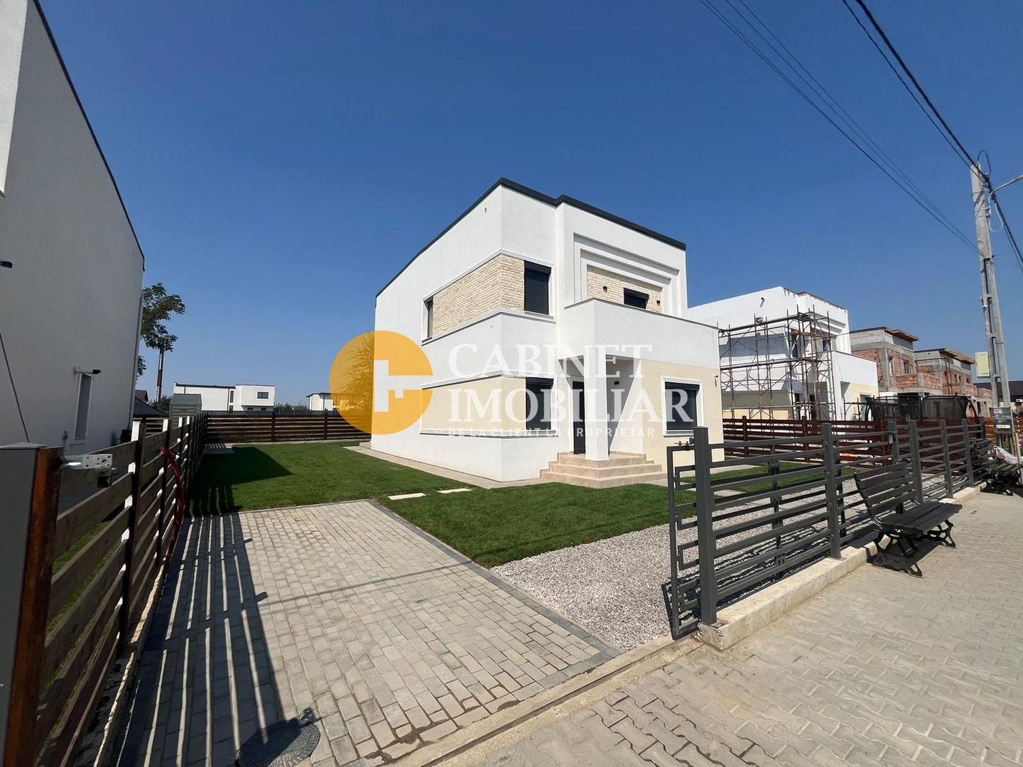 Casa 4 Camere 120 MP Complex Rezidential Valea Lupului - Poză 1