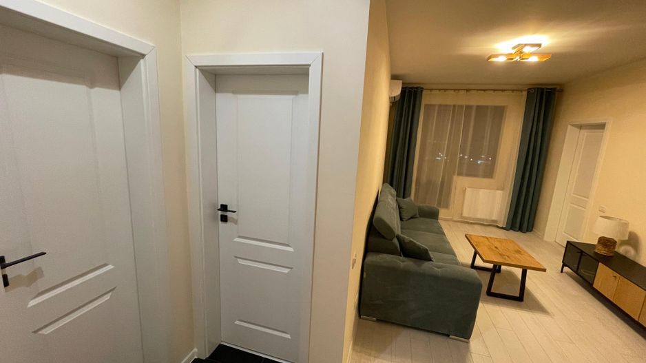 De Închiriat Apartament 2 Camere, Centrală, Parcare, Confort Urban - Poză 5