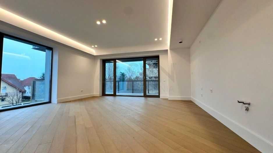 REA1028025 Apartament 3 camere Exclusivist in zona de Nord Finisaje High End - Poză 1