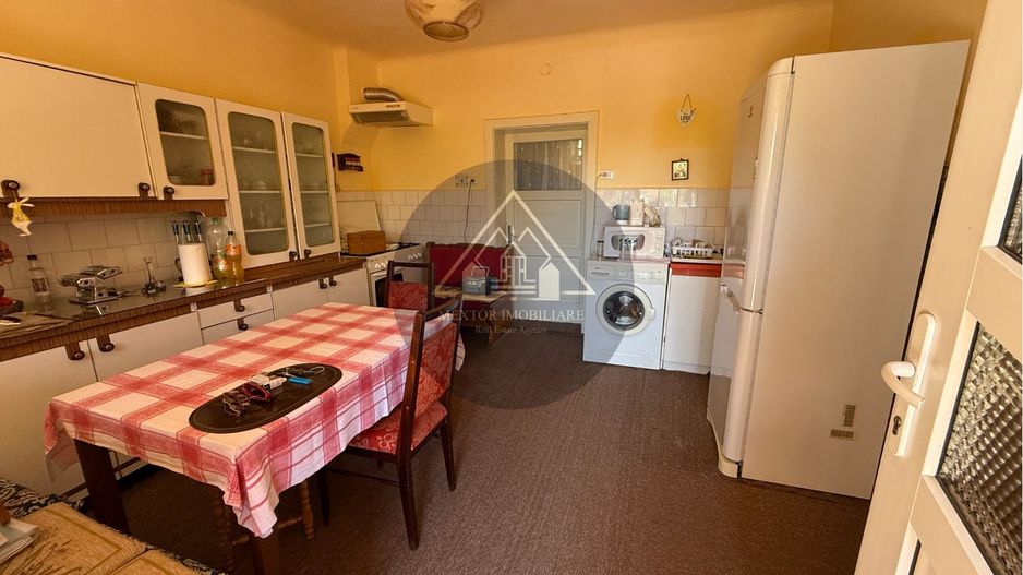 Casă Medias Vitrometan - Poză 11