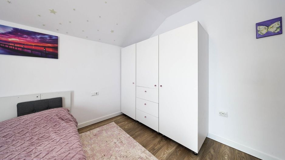 Casă Individuală Modernă de Vânzare | Sânpetru, Brașov - Poză 22