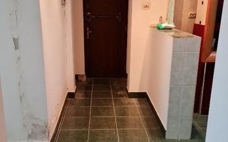 Maica Domnului- Tei | Apartament 3 camere | Bloc 1992 | Necesita renovare - Poză 2