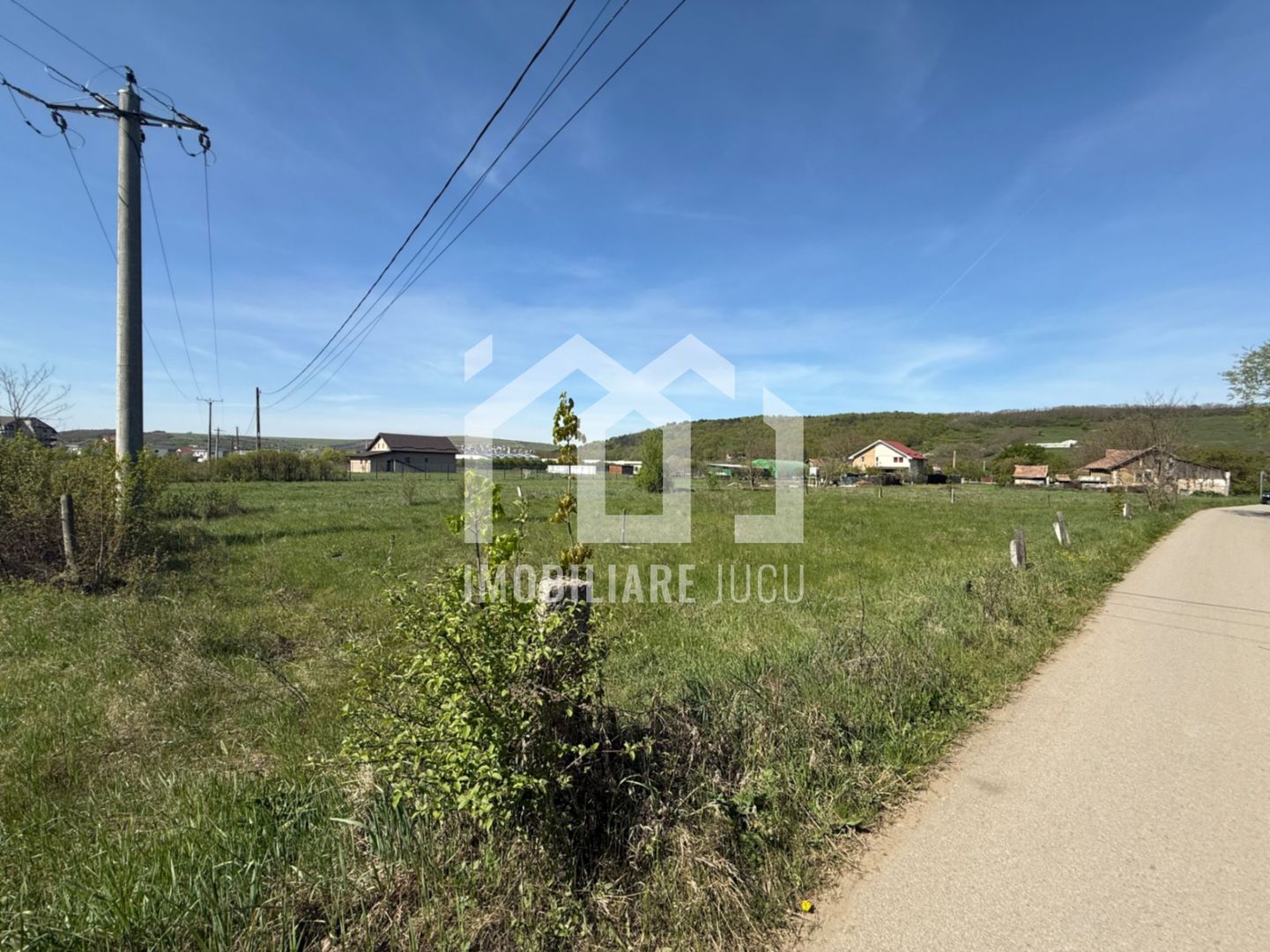 Teren intravilan 925 mp – Jucu de Mijloc, aproape de DN1C - Poză 1