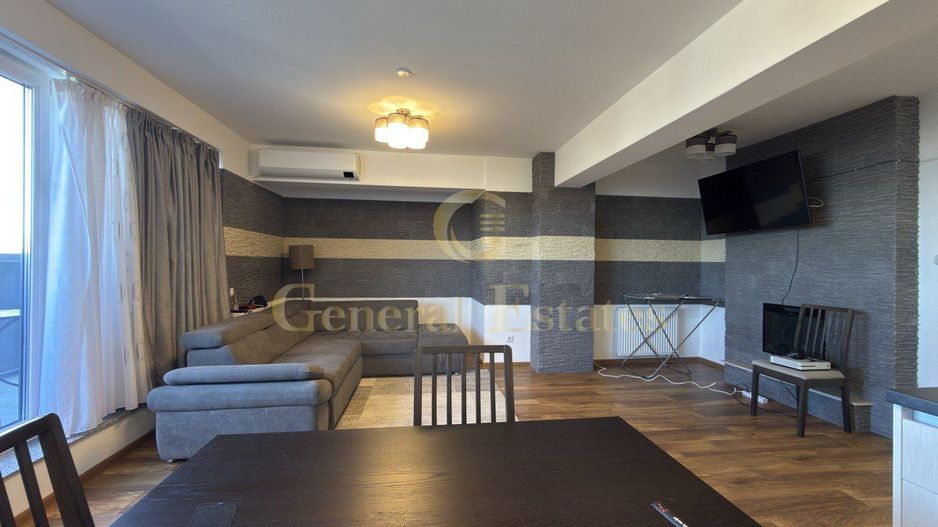 Apartament de vanzare3 camere in apripiere de Coresi - Poză 4