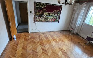 Ap 2 camere semidecomandat zona Bd. Mihai Viteazu/DE RENOVAT - Poză 1