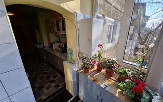 Aradului, 2 camere decomandate, et 3, centrala proprie - Poză 6