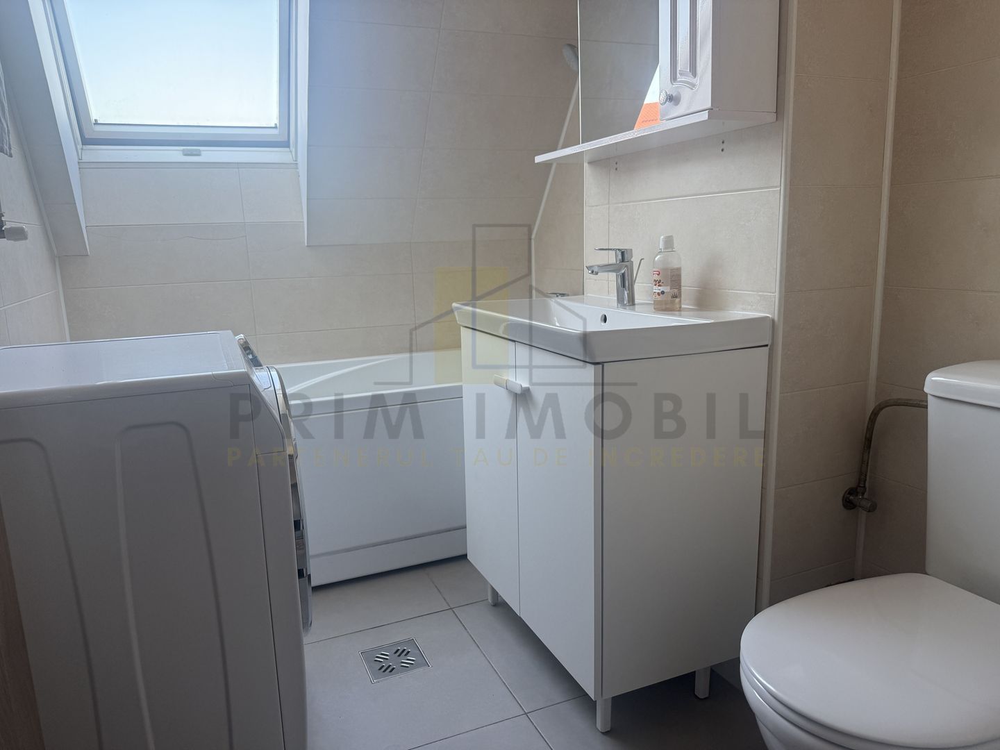 Apartament 2 Camere Decomandat 5 min de Palas Mall - Poză 8