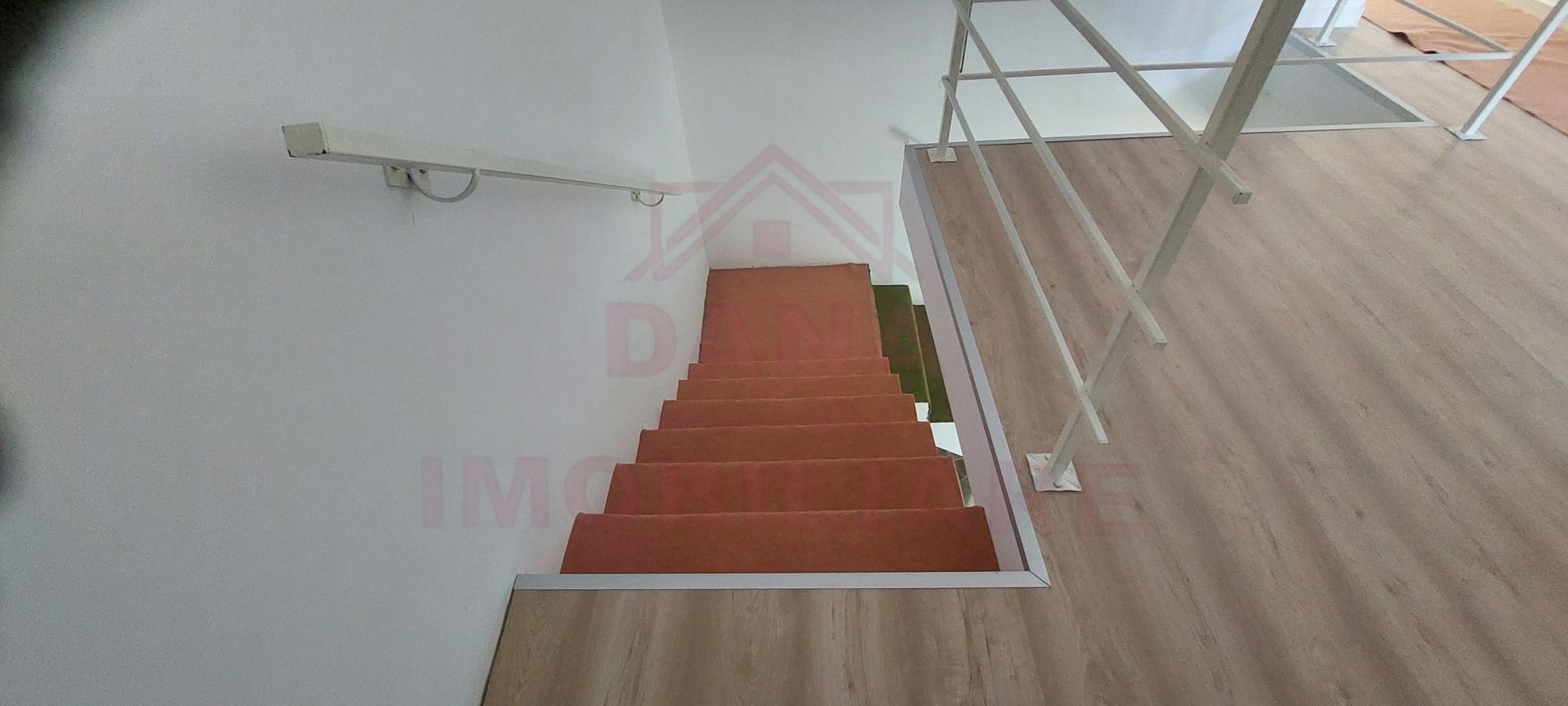 CASĂ TRIPLEX\5 CAMERE\CARANSEBEȘ\JUD.CS - Poză 7