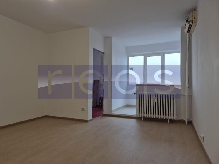 DE VANZARE GARSONIERA 31 MP DRUMUL TABEREI -SIBIU-1 MAI| METROU - Poză 2