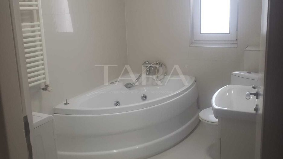 Garsonieră spațioasă în zona Matrasti, Cluj-Napoca. - Poză 6