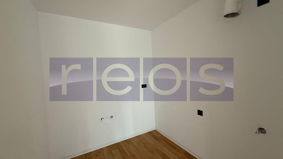 OCAZIE VANZARE 2 CAMERE | YACHT KID | 52MP | TERASA 11MP | VEDERE LAC - Poză 15